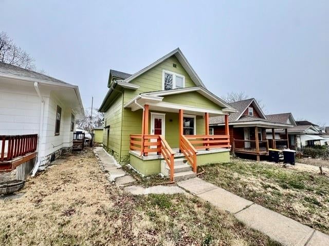 2717 BALES Avenue — photo 1