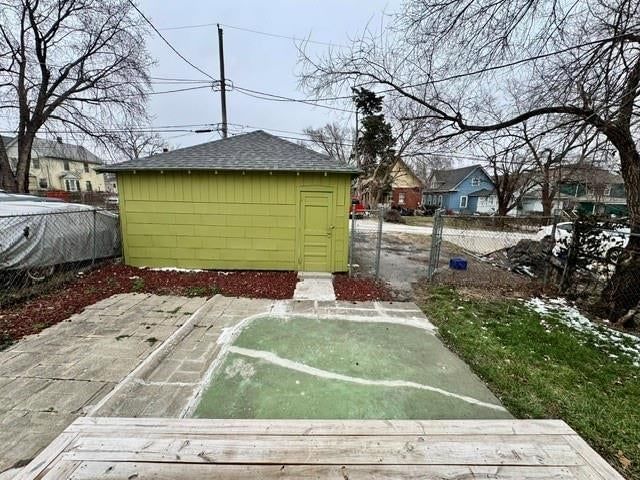 2717 BALES Avenue — photo 24