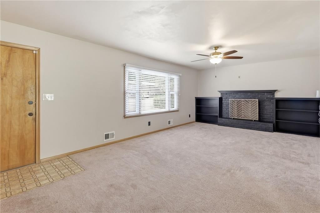8910 W 48th Street — photo 3
