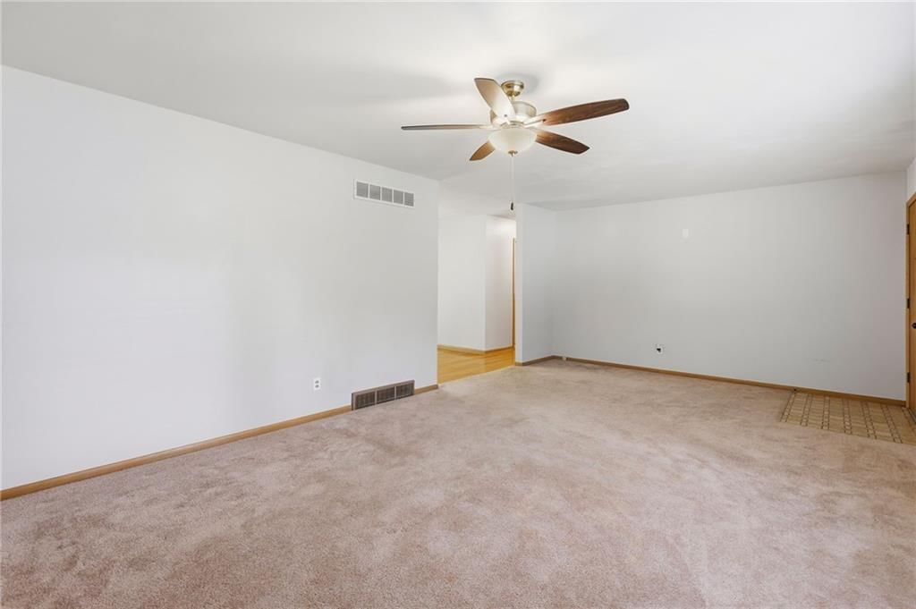 8910 W 48th Street — photo 5