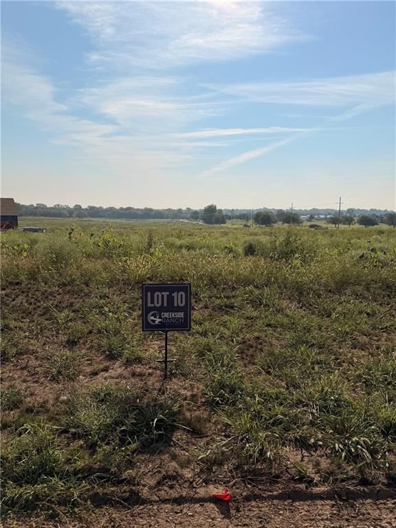 1065 Aria Drive, Raymore, MO