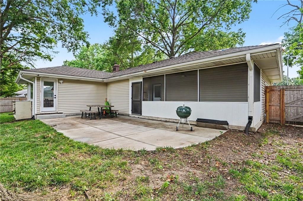 4937 NE Gladstone Avenue — photo 19