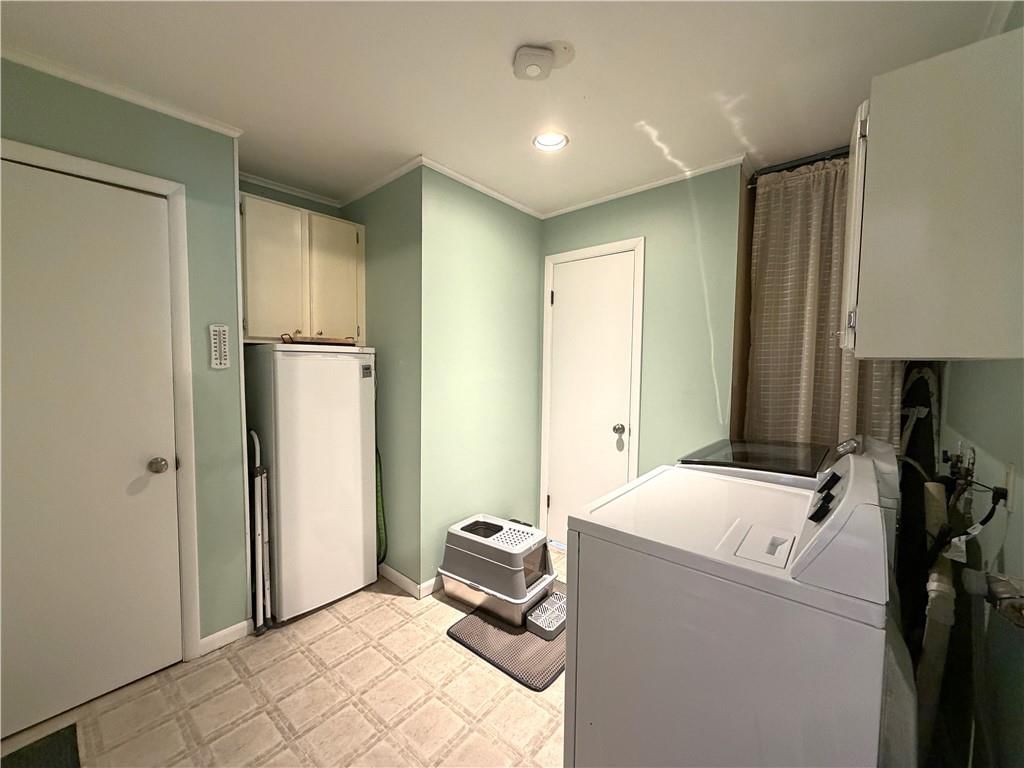1703 Rosewood Lane — photo 5