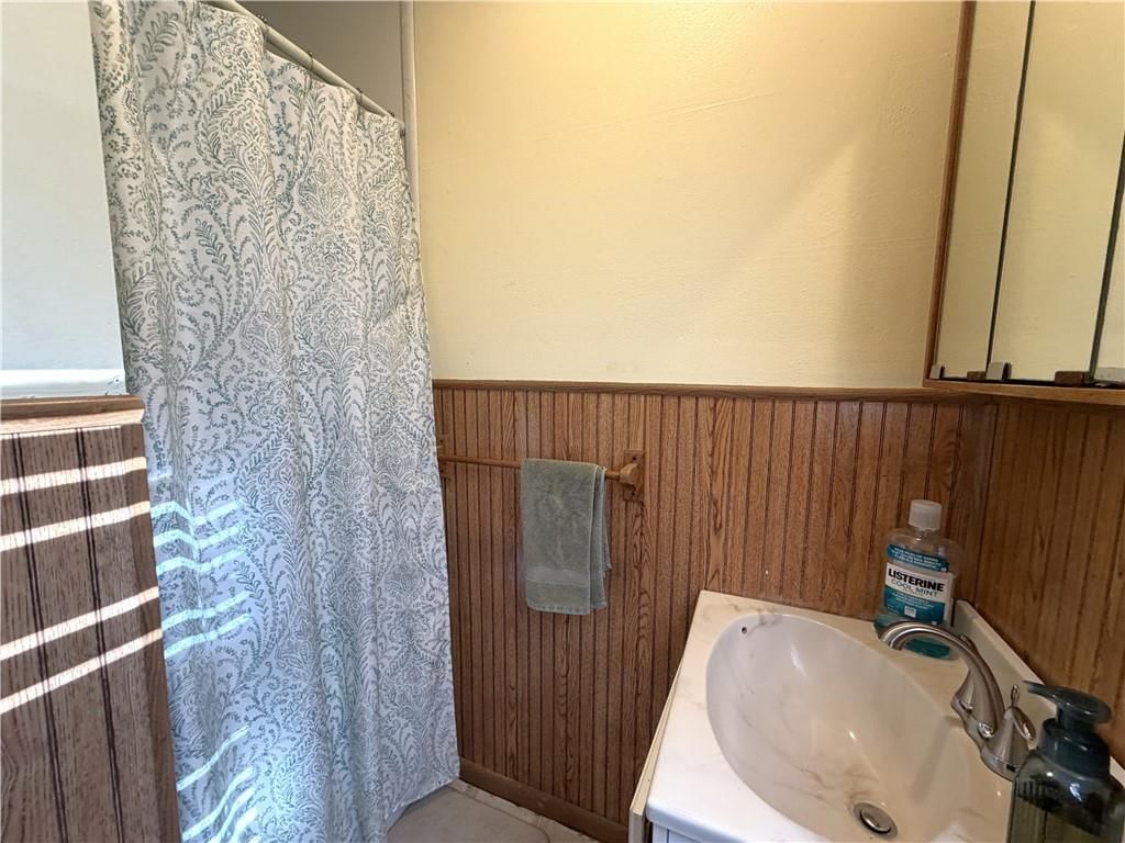 1703 Rosewood Lane — photo 7