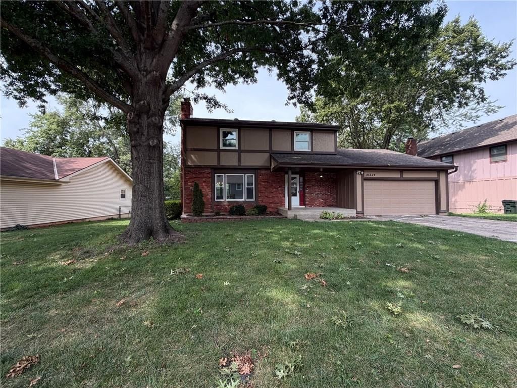14224 S Raintree Drive, Olathe, KS