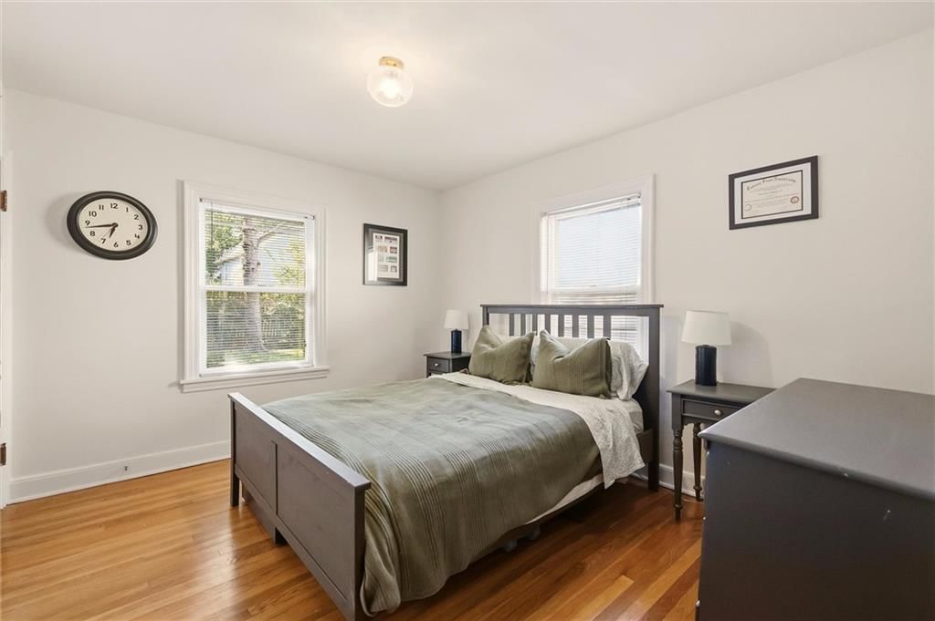 Photo 29 of 49 - 405 E Gregory Boulevard, Kansas City, MO 64131