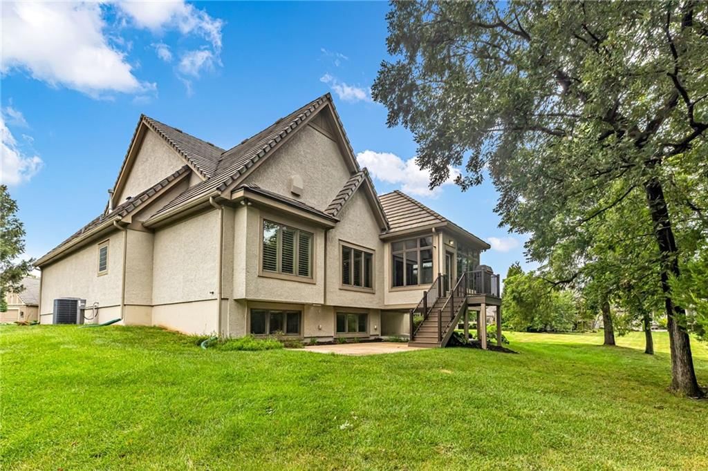 Deck and composite deck at 5303 W 124th Court, Overland Park, KS 66209