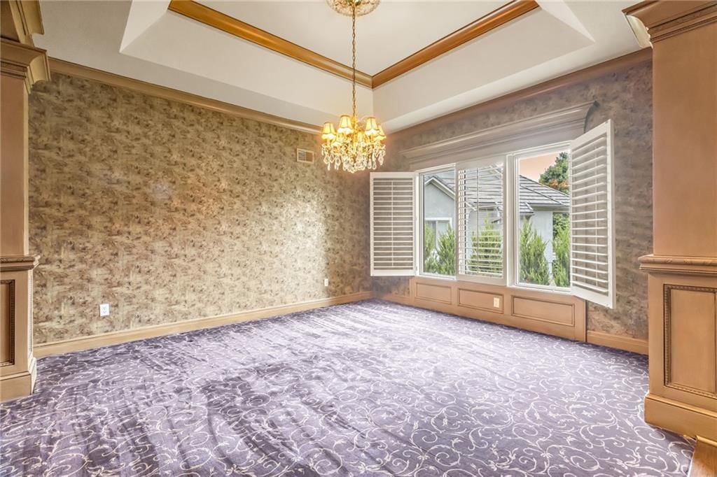 Photo 13 of 42 - 5303 W 124th Court, Overland Park, KS 66209