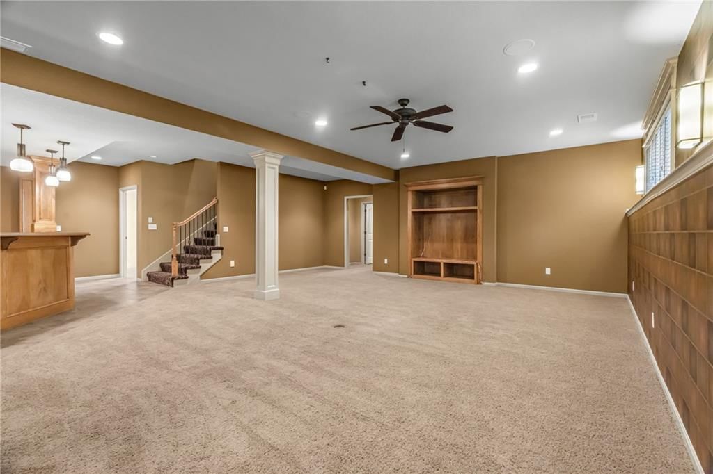 Photo 26 of 42 - 5303 W 124th Court, Overland Park, KS 66209