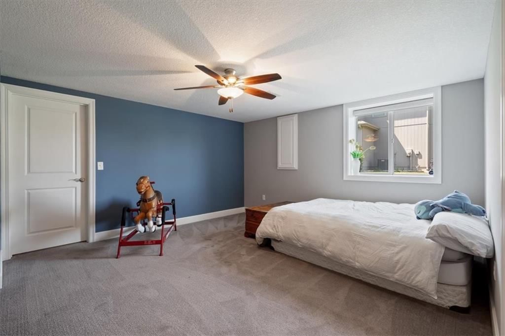 4421 N 142nd Street — photo 33