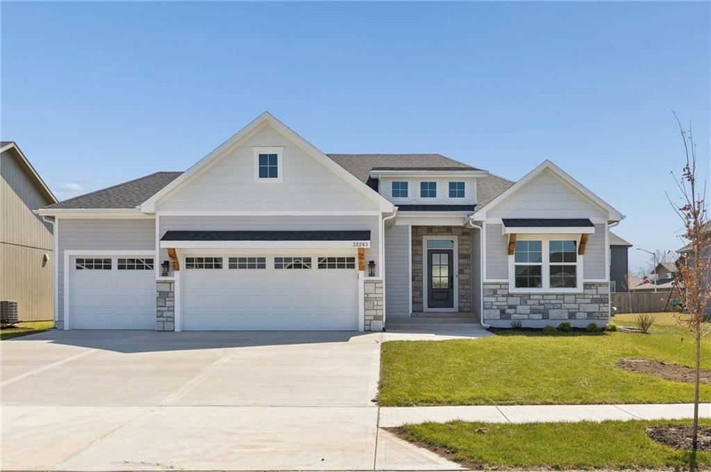 16367 Baxter Street — photo 37