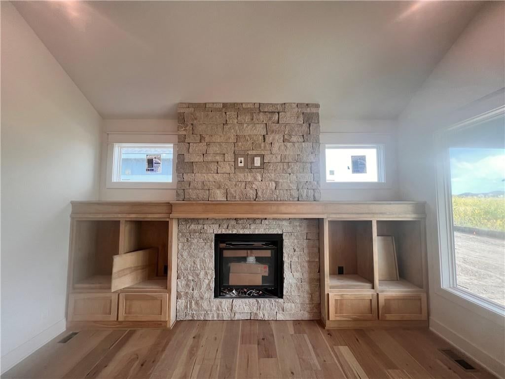 Photo 8 of 64 - 16367 Baxter Street, Gardner, KS 66030