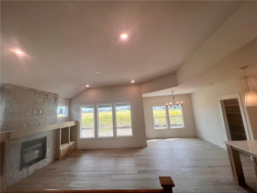 Photo 6 of 64 - 16367 Baxter Street, Gardner, KS 66030