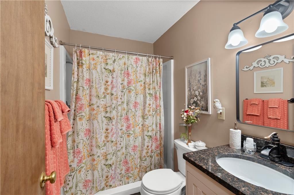 1110-1122 W Prospect Street — photo 15