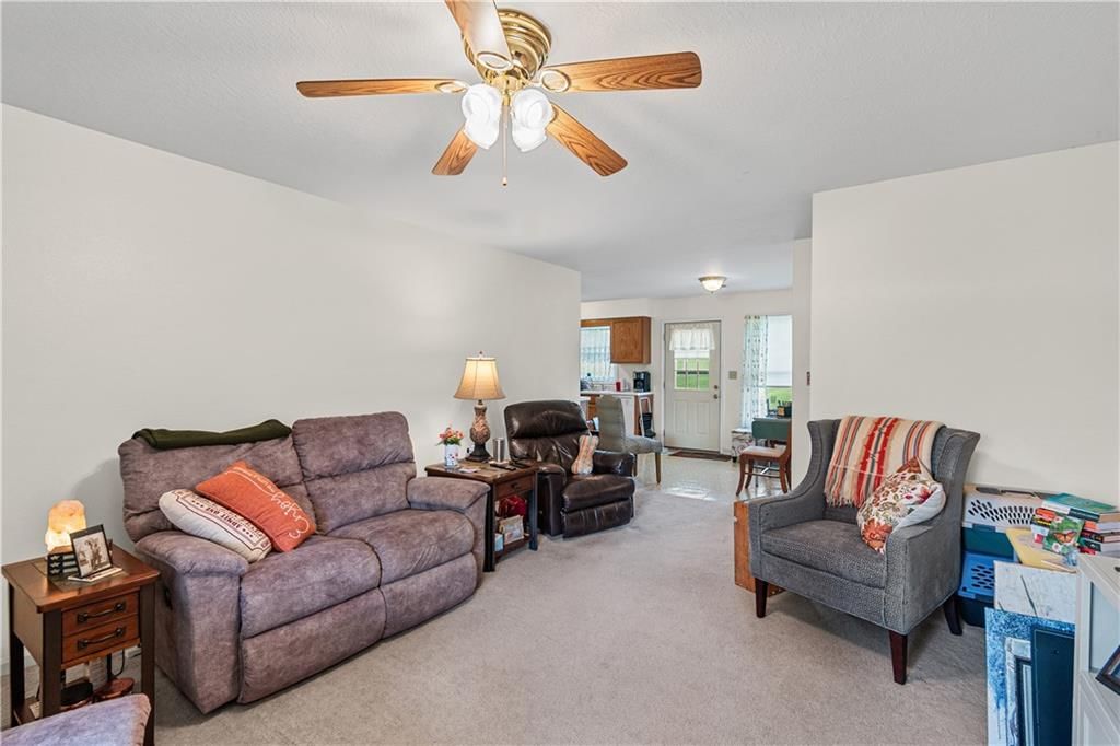 1110-1122 W Prospect Street — photo 18