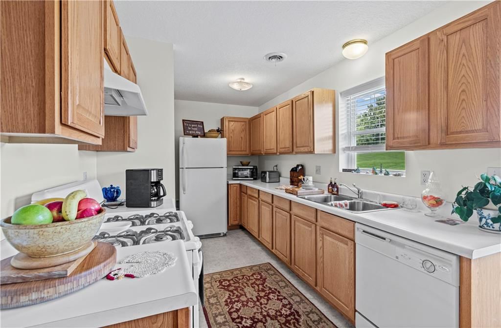 1110-1122 W Prospect Street — photo 30