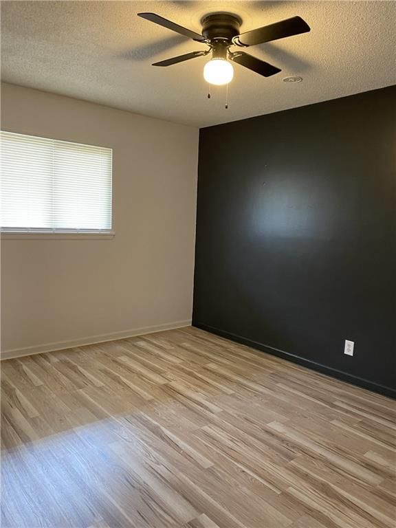 2811 Pembroke Lane — photo 5