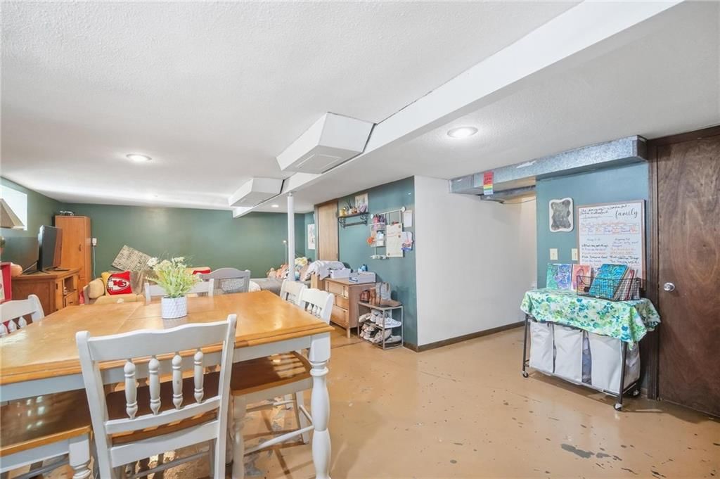 Photo 31 of 53 - 11811 E 53 Street, Kansas City, MO 64133