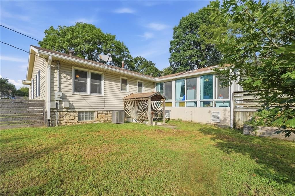 Photo 38 of 53 - 11811 E 53 Street, Kansas City, MO 64133