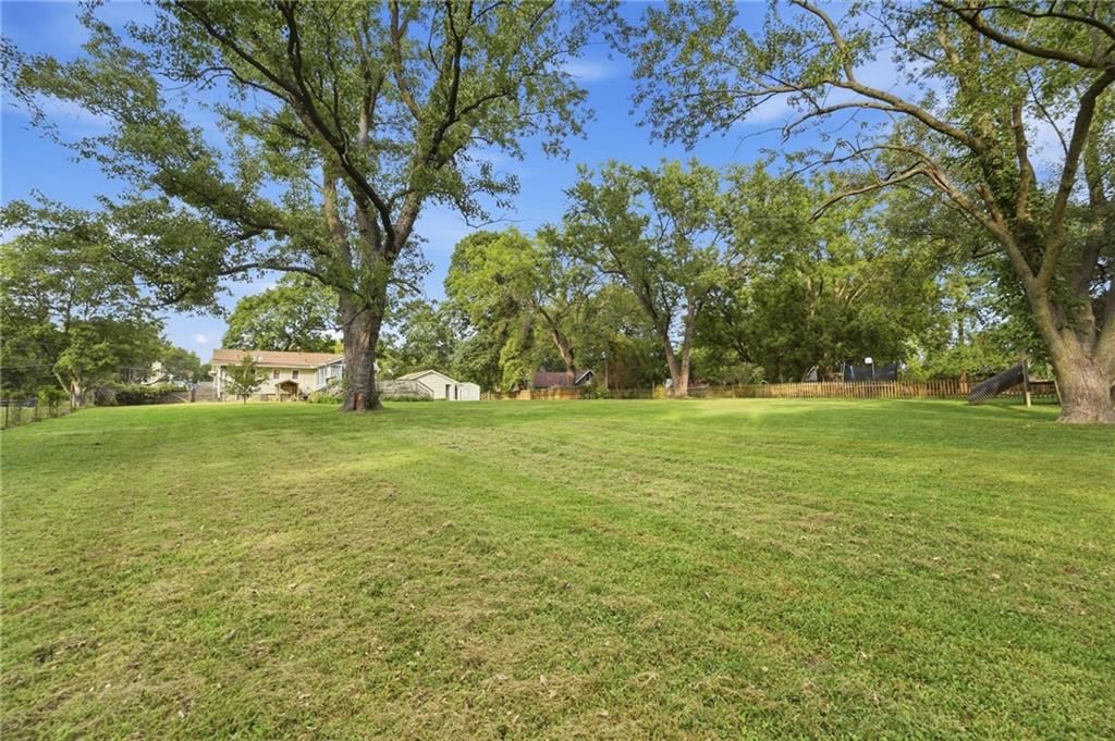 Photo 41 of 53 - 11811 E 53 Street, Kansas City, MO 64133
