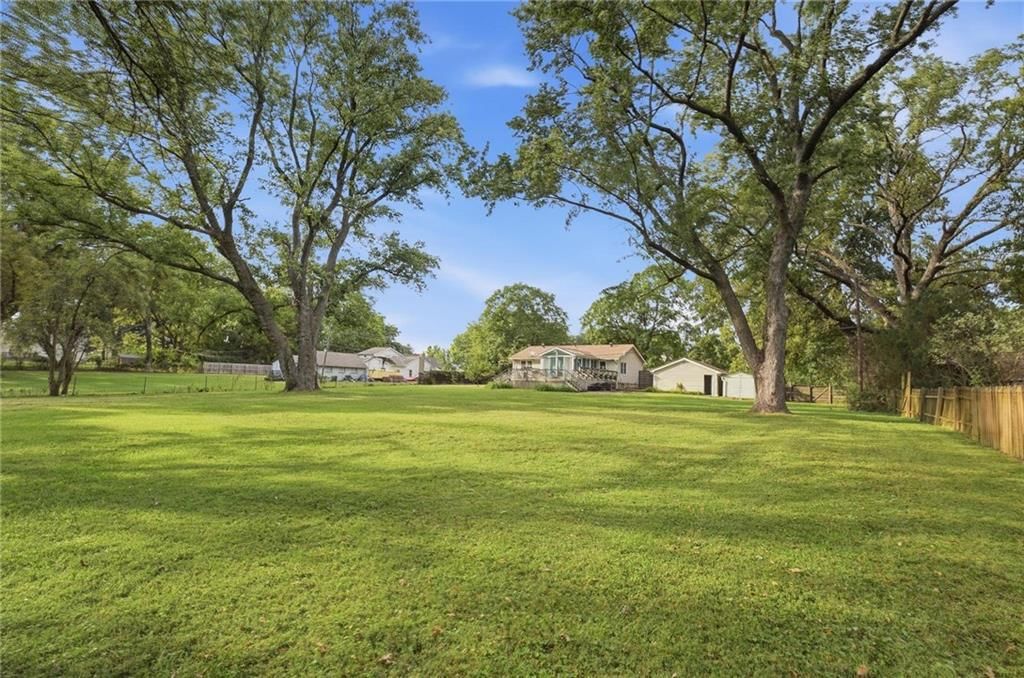 Photo 42 of 53 - 11811 E 53 Street, Kansas City, MO 64133
