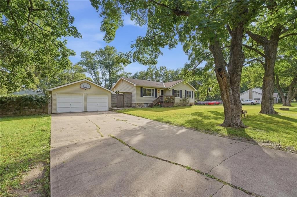 Photo 45 of 53 - 11811 E 53 Street, Kansas City, MO 64133