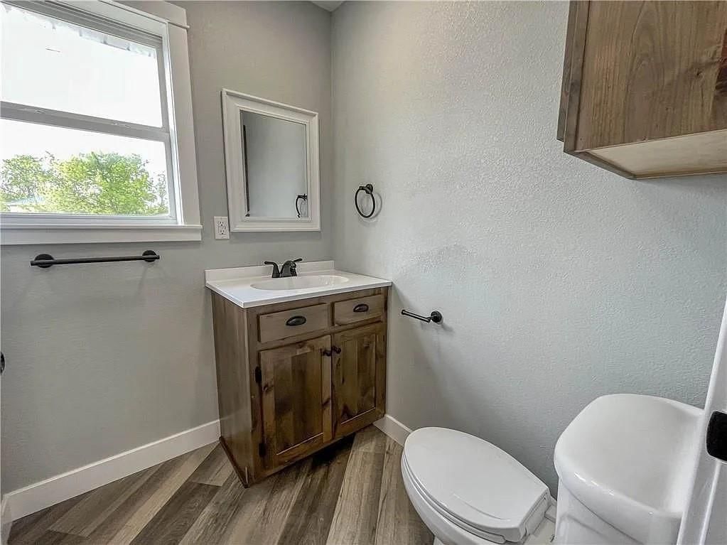 1001 Custer Street — photo 7