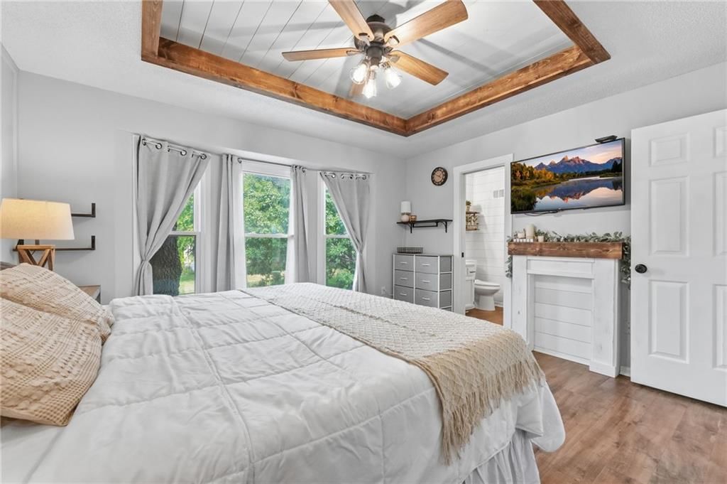105 SE HARVARD Drive — photo 10