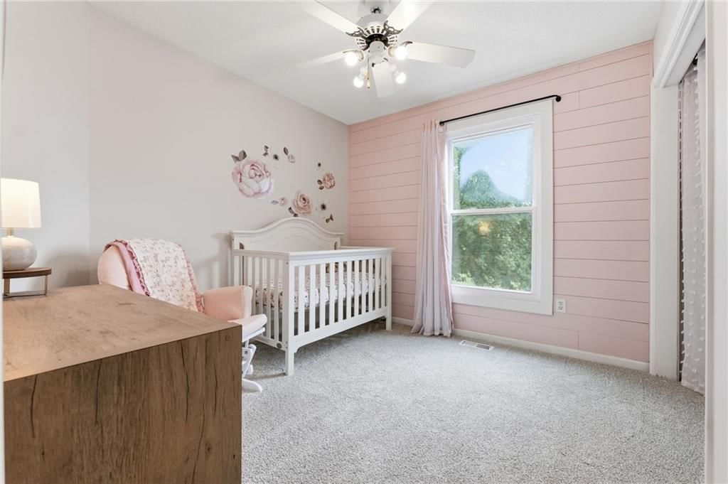 105 SE HARVARD Drive — photo 14