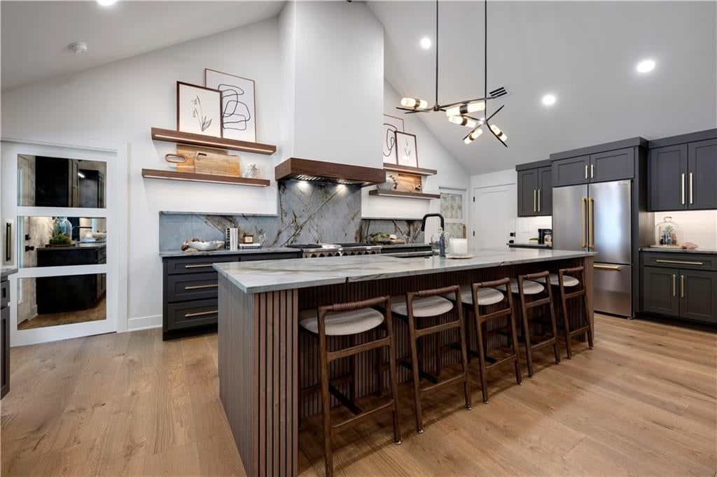 10104 Hemlock Drive — photo 16