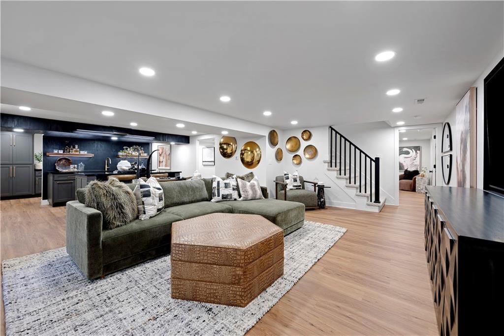 10104 Hemlock Drive — photo 46