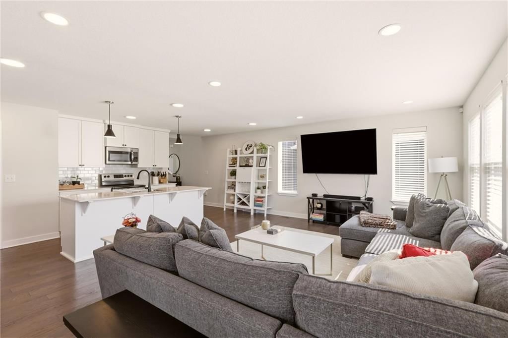 8811 SW 9th Street — photo 11