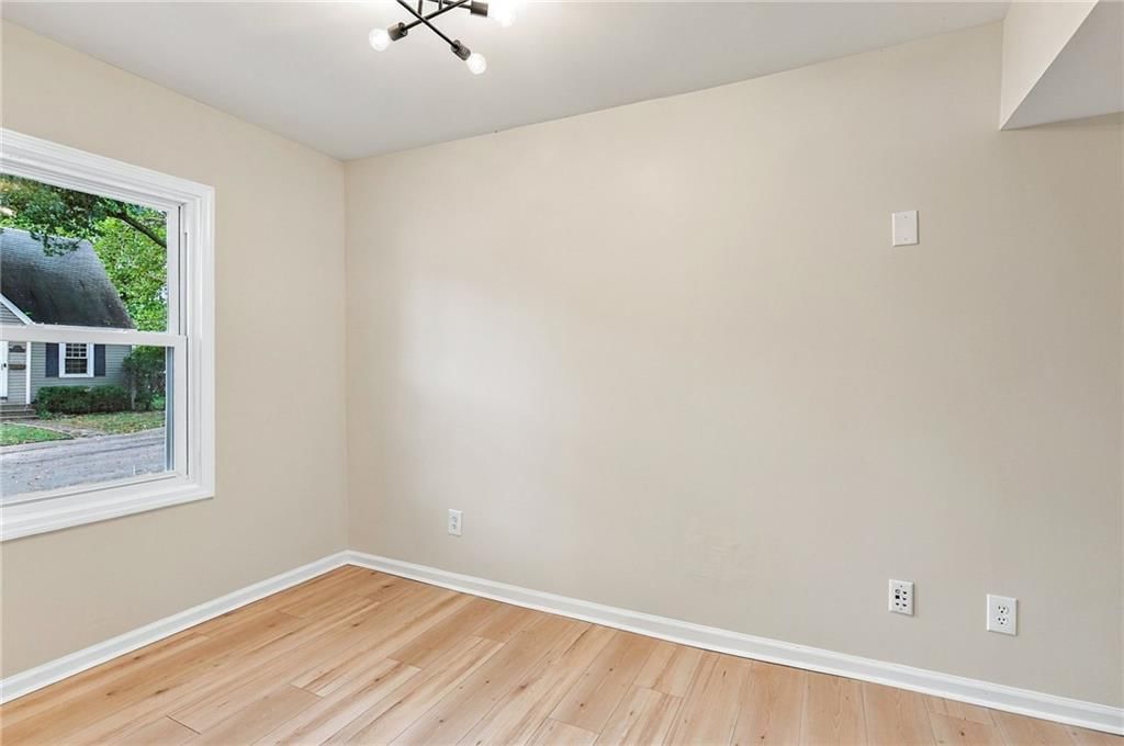 Photo 19 of 37 - 6104 W 53rd Terrace, Mission, KS 66204