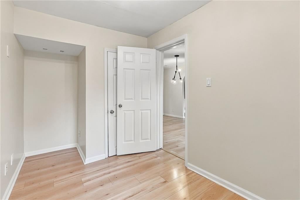 Photo 21 of 37 - 6104 W 53rd Terrace, Mission, KS 66204