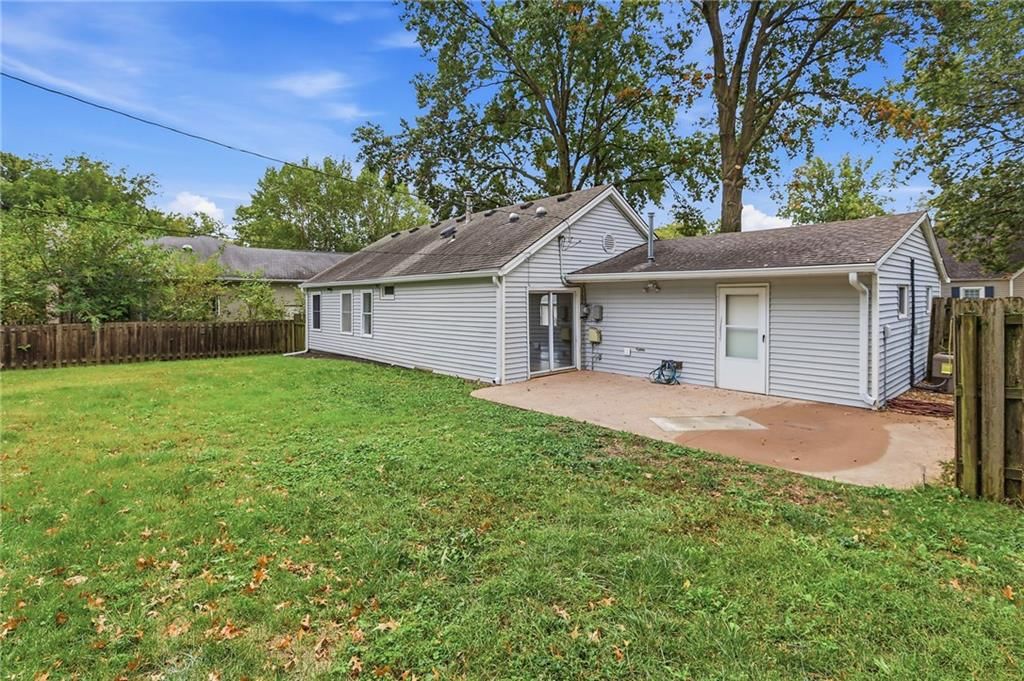 Photo 33 of 37 - 6104 W 53rd Terrace, Mission, KS 66204