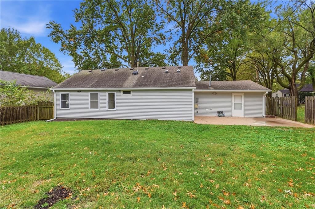 Photo 34 of 37 - 6104 W 53rd Terrace, Mission, KS 66204