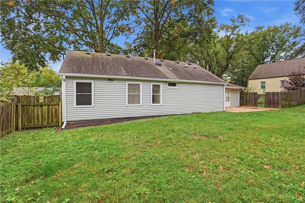 Photo 35 of 37 - 6104 W 53rd Terrace, Mission, KS 66204