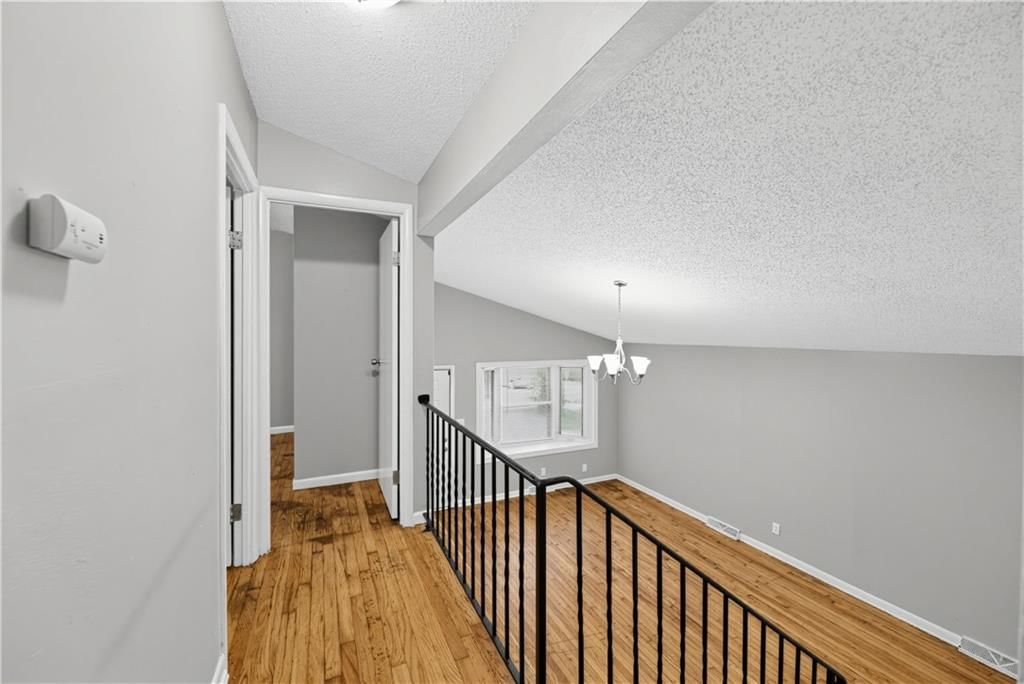 11209 Marsh Avenue — photo 22