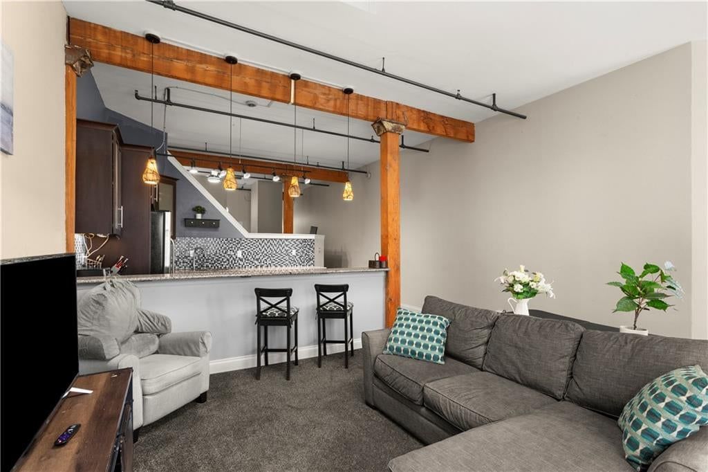 308 W 8th Street — photo 30