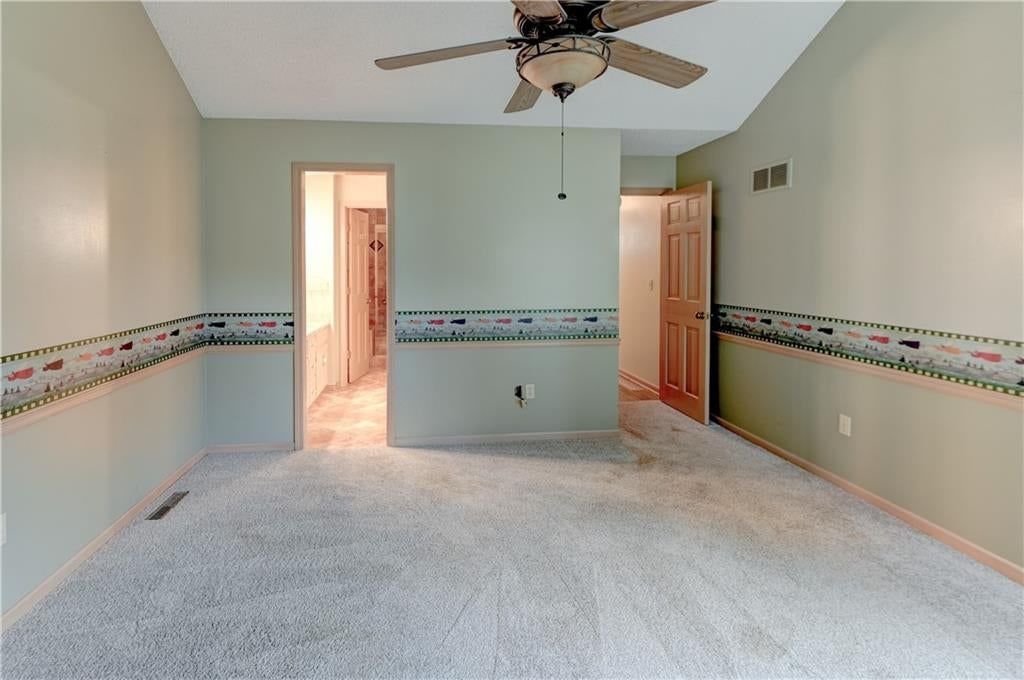 Photo 41 of 42 - 1421 Birdseye Court, Blue Springs, MO 64015