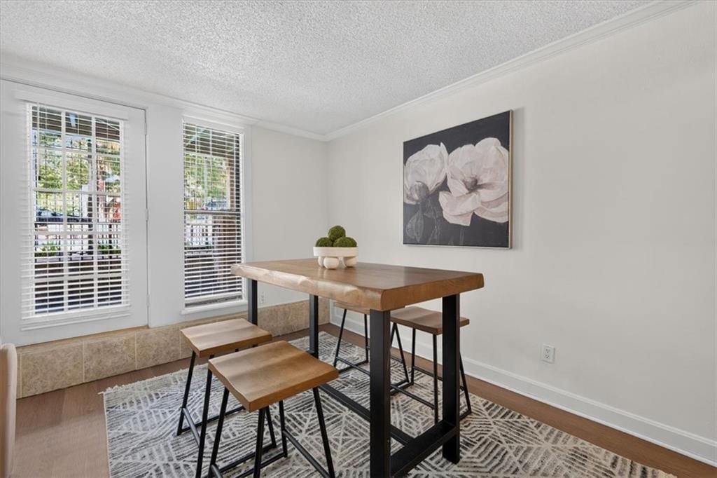 4727 Jarboe Street — photo 14