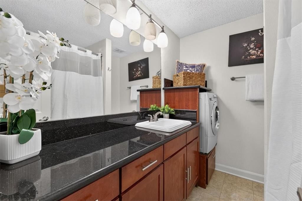 4727 Jarboe Street — photo 22