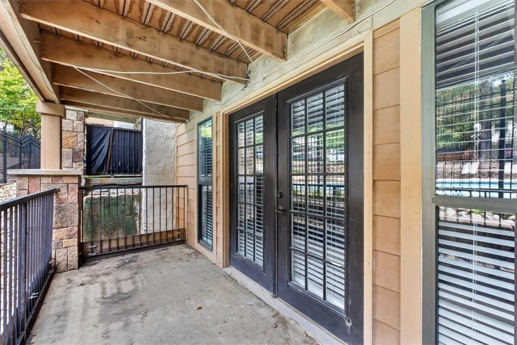 4727 Jarboe Street — photo 37