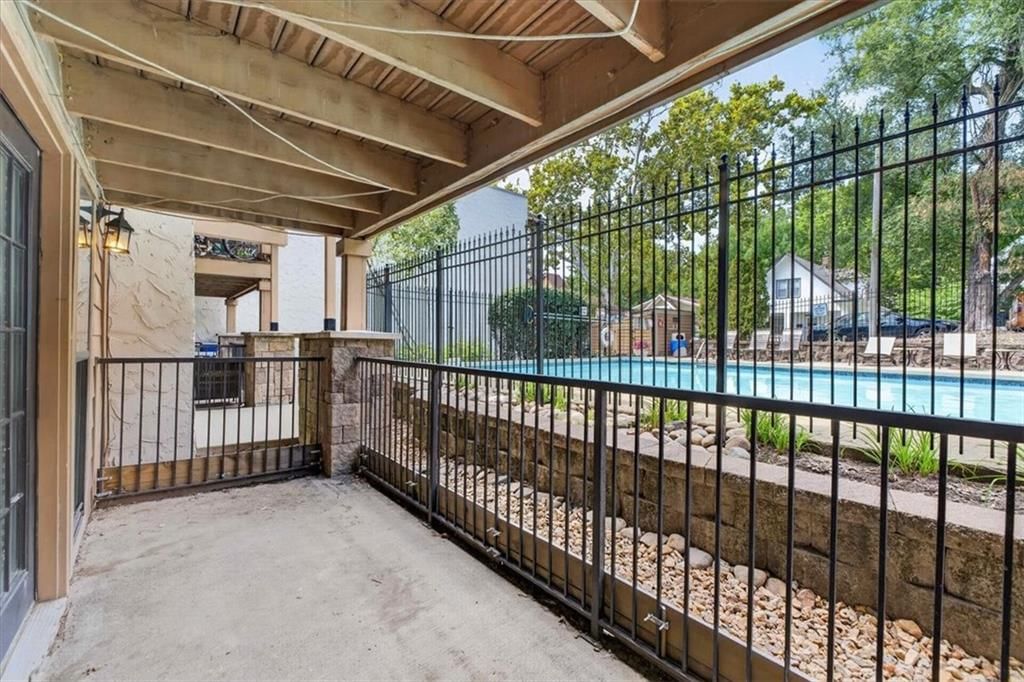 4727 Jarboe Street — photo 39