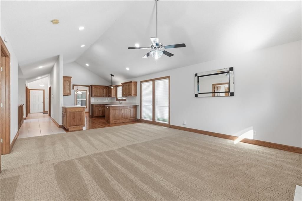 7907 N Cherry Street — photo 9