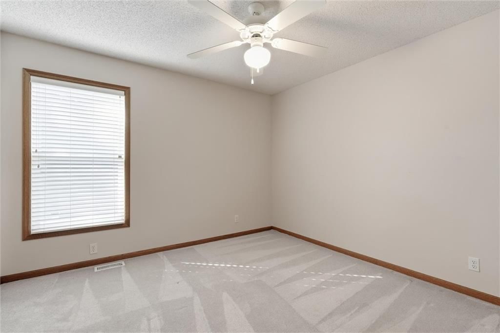 7907 N Cherry Street — photo 17