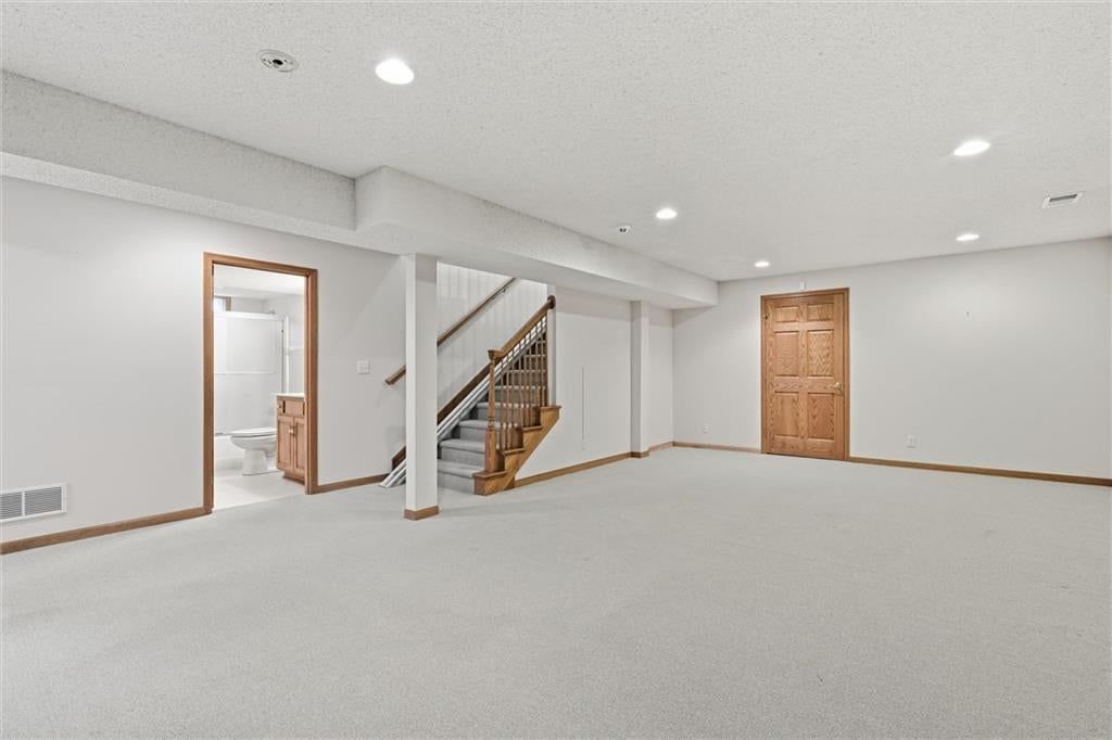 7907 N Cherry Street — photo 19