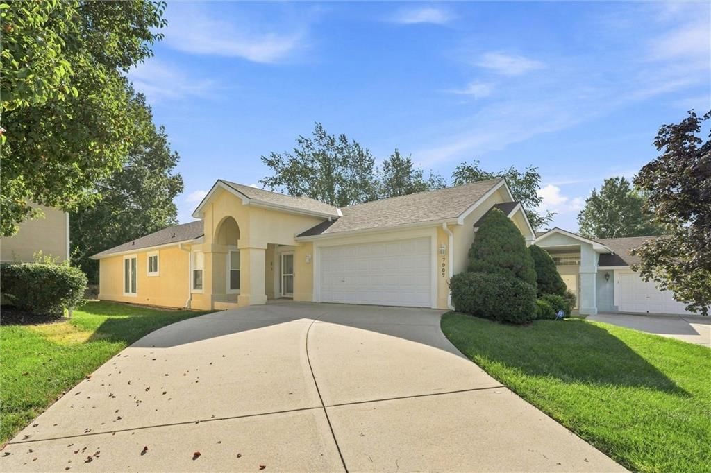 7907 N Cherry Street — photo 31