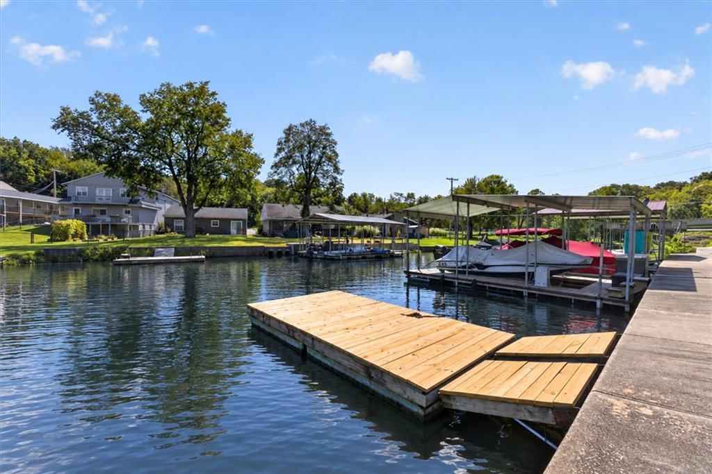 Photo 56 of 71 - 28 TLA Lake Shore Drive, Lake Lotawana, MO 64086