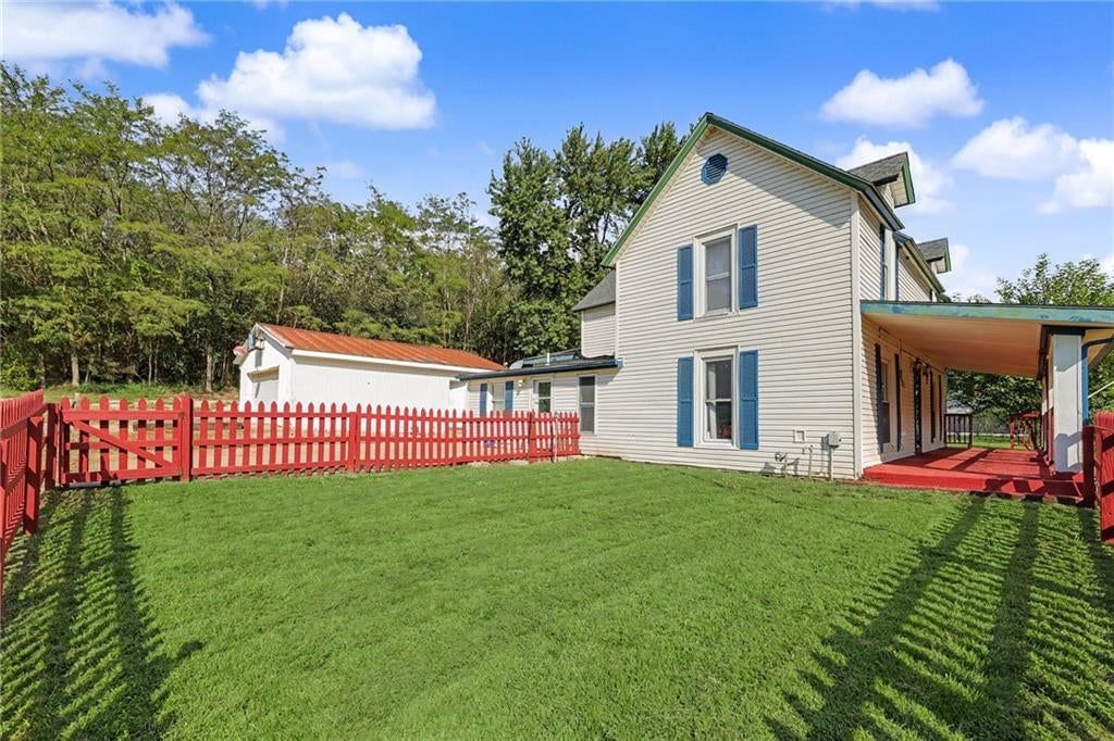 Photo 5 of 43 - 23460 Interurban Road, Dearborn, MO 64439